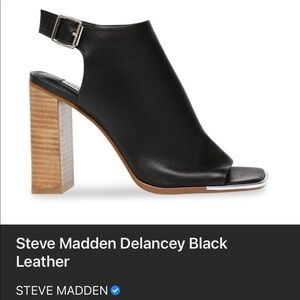 Steve Madden Delancey Black Leather - size 8